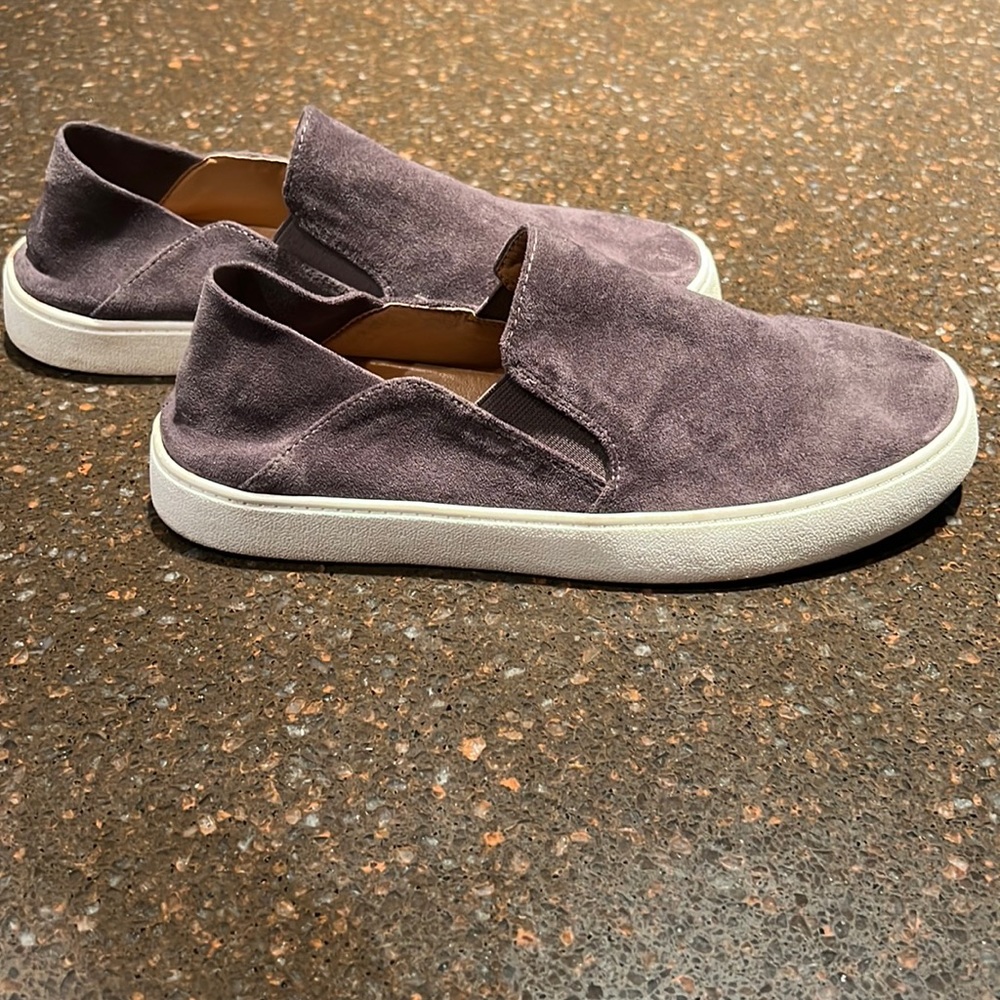 Steve Madden Grey flat